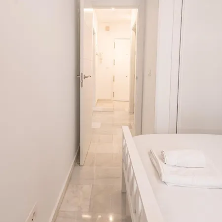 U-nique Fernando Catolico Apartment *