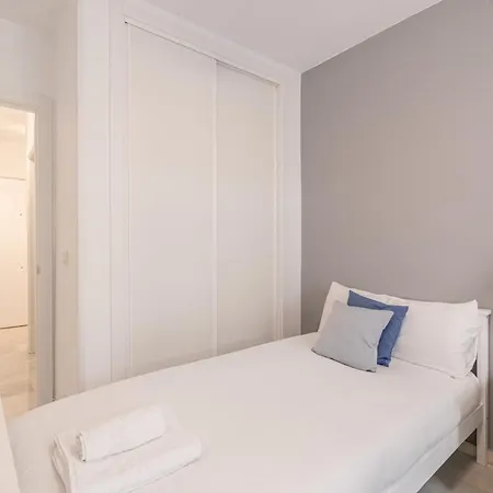 U-nique Fernando Catolico Apartment Malaga