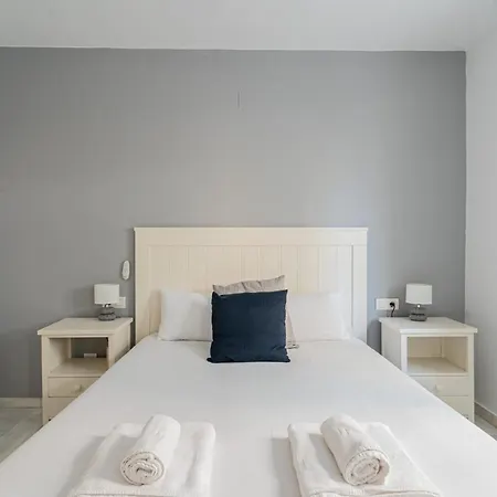 U-nique Fernando Catolico Appartement *
